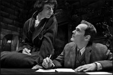 Nancy Nicholson (Michelle Giroux) & Robert Graves (Jonathan Crombie)